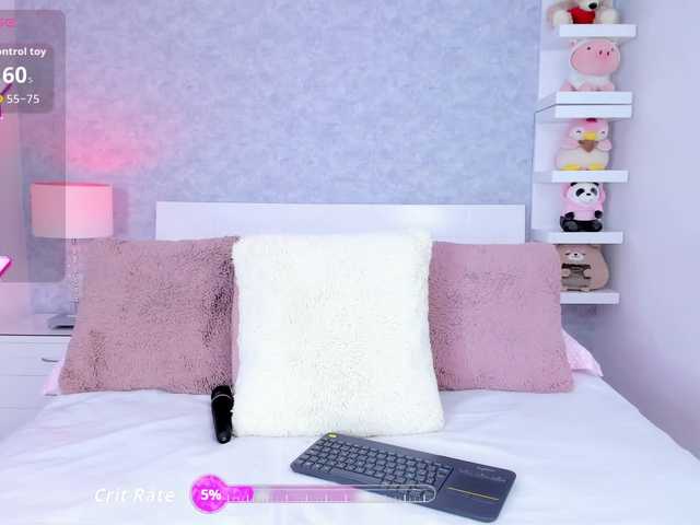 HelenMartin live cam on BongaCams