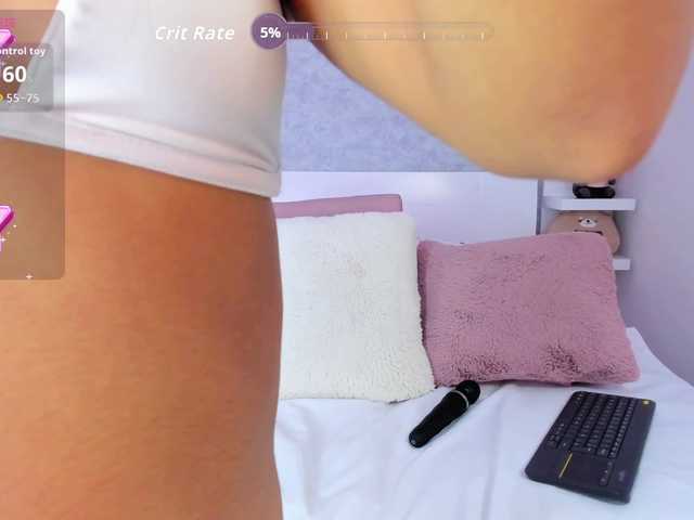 HelenMartin live cam on BongaCams