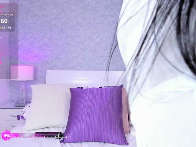 HelenMartin live cam on BongaCams