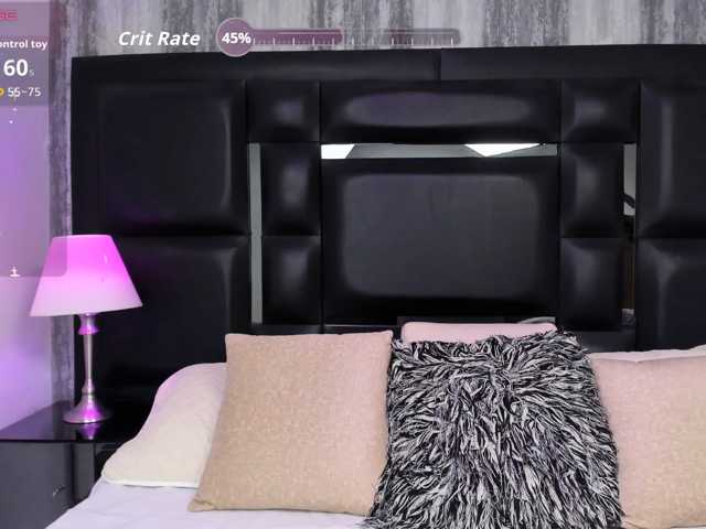 HelenMartin live cam on BongaCams