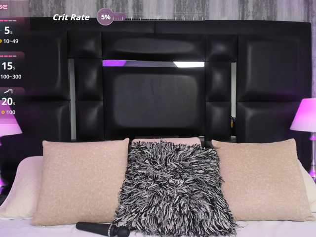 HelenMartin live cam on BongaCams