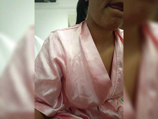 HelenMartin live cam on BongaCams