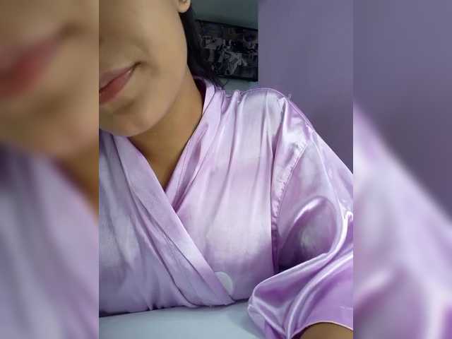 HelenMartin's BongaCams show and profile