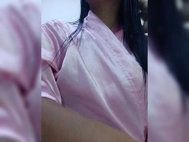 HelenMartin live cam on BongaCams