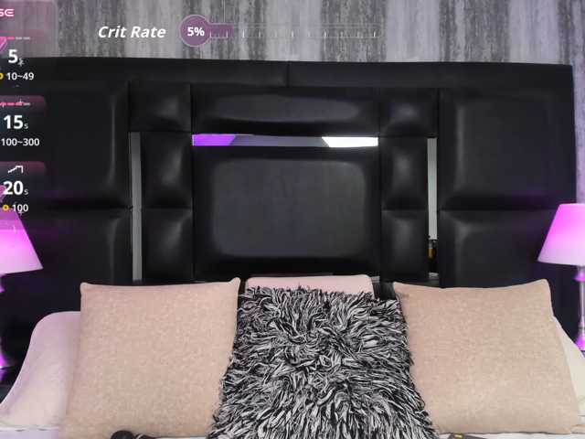 HelenMartin live cam on BongaCams