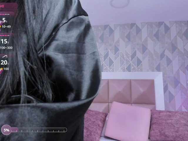HelenMartin live cam on BongaCams