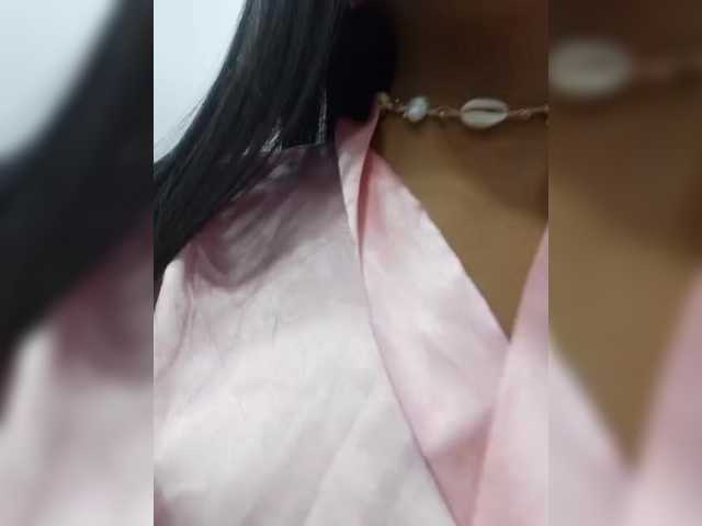 HelenMartin live cam on BongaCams