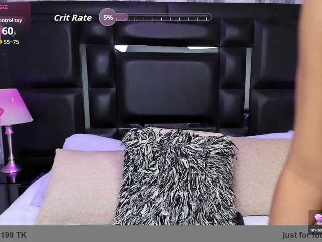 HelenMartin live cam on BongaCams