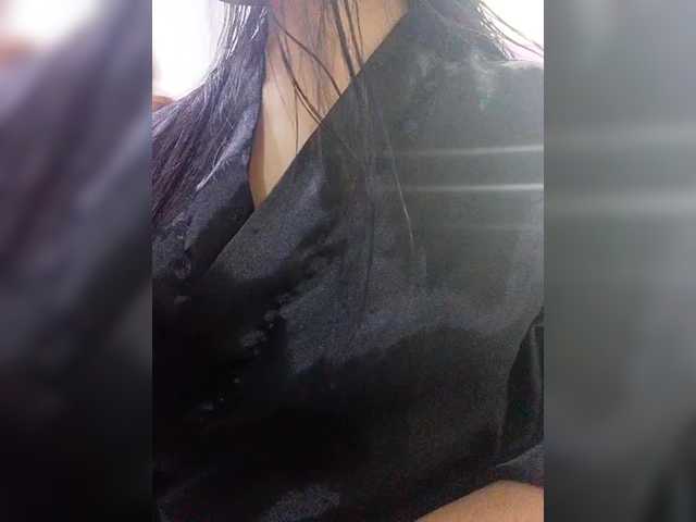 HelenMartin live cam on BongaCams