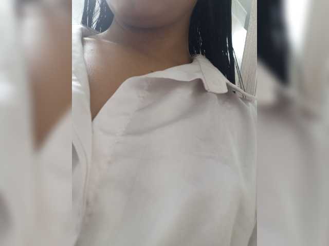 HelenMartin live cam on BongaCams