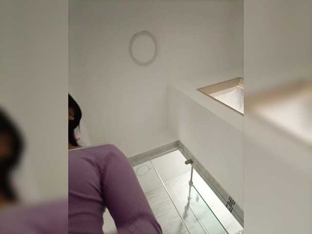 HelenMartin live cam on BongaCams