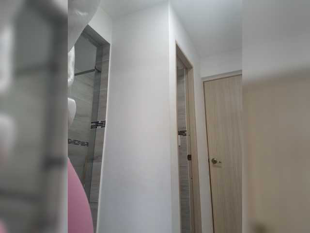 HelenMartin live cam on BongaCams