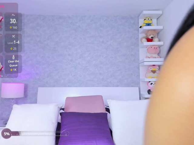 HelenMartin live cam on BongaCams