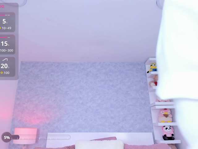 HelenMartin live cam on BongaCams