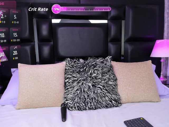 HelenMartin live cam on BongaCams