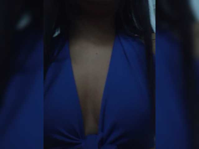 HelenMartin live cam on BongaCams