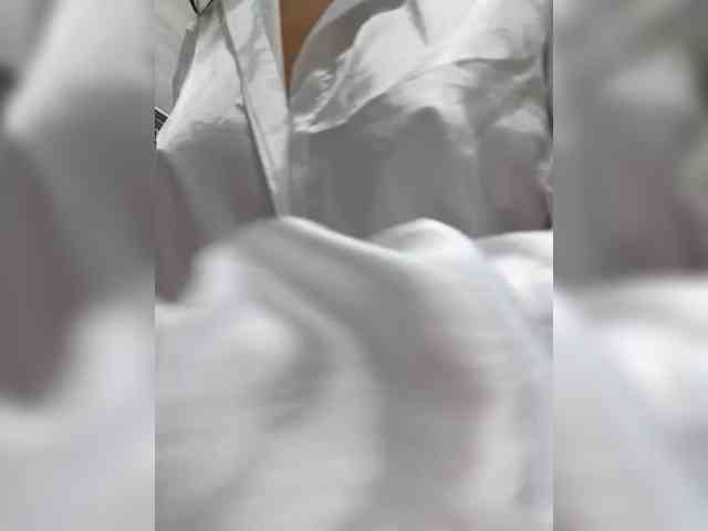 HelenMartin webcam