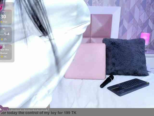 HelenMartin Live Webcam on BongaCams