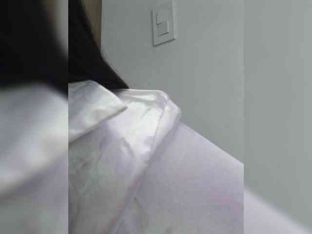 HelenMartin webcam