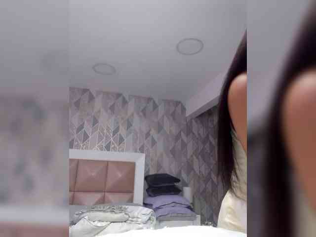 HelenMartin Live Webcam on BongaCams