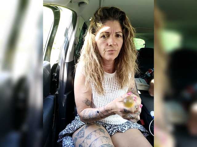 Dreamlove20's BongaCams show and profile