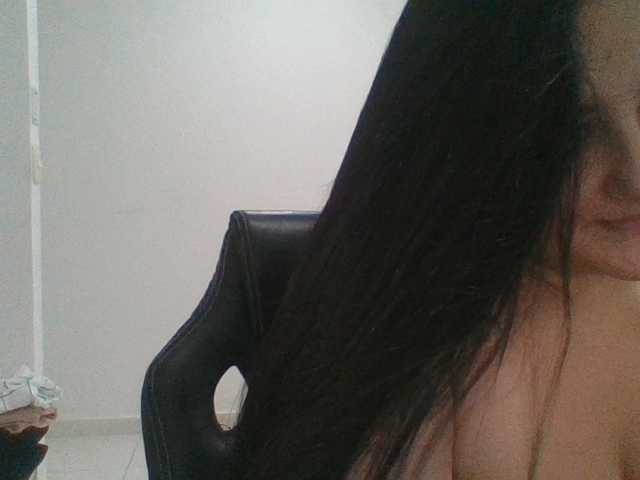 Mariana, en directo ahora en BongaCams
