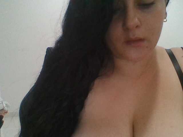 Mariana, en directo ahora en BongaCams