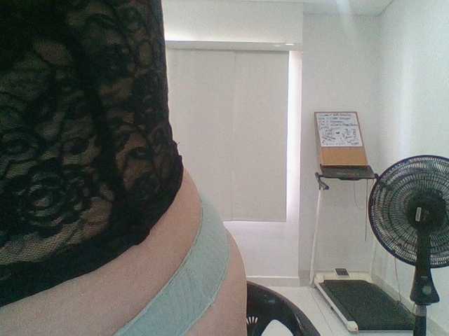 Mariana Live Cam on BongaCams