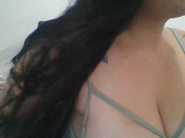 Mariana, en directo ahora en BongaCams