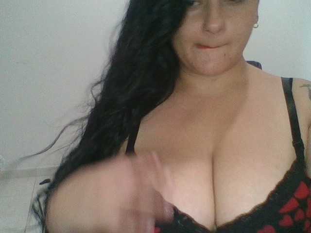 Mariana, en directo ahora en BongaCams