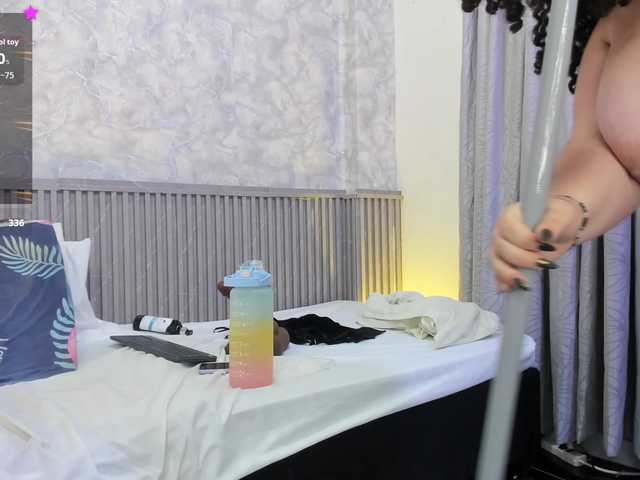 Reichel05 live cam on BongaCams