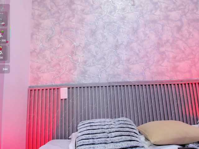 Reichel05 live webcam show