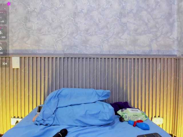 Reichel05 live cam on BongaCams