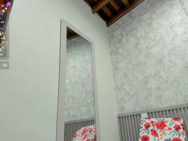 Reichel05 live cam on BongaCams