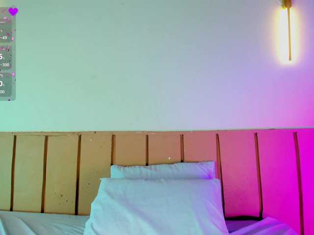 Reichel05 live cam on BongaCams