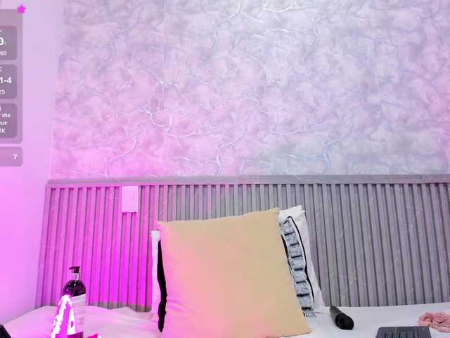 Reichel05 live cam on BongaCams