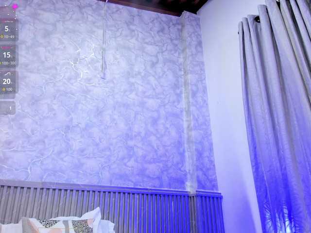 Reichel05 live webcam show