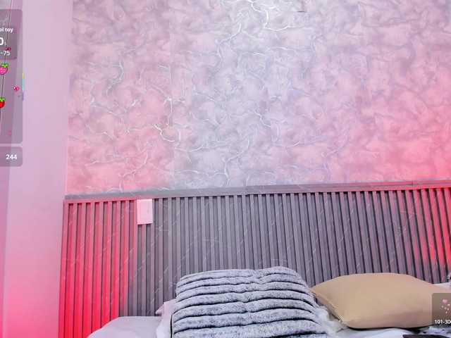 Reichel05 live webcam show
