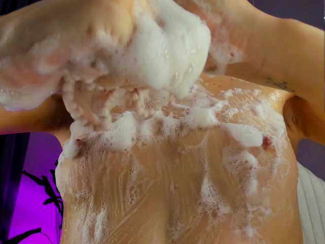 IceStrawberry