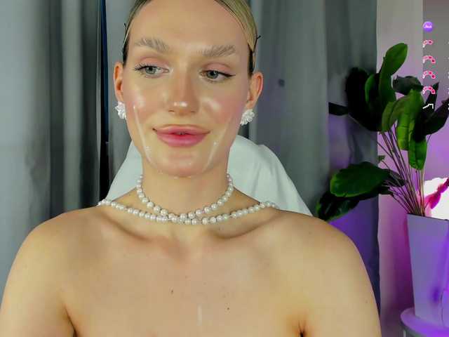 видео IceStrawberry