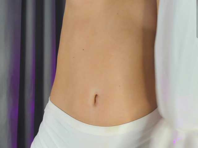 IceStrawberry live cam on BongaCams