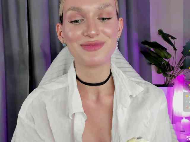 IceStrawberry webcam