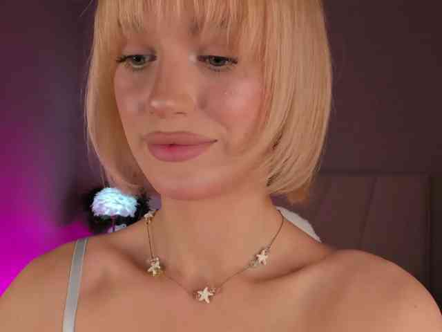 IceStrawberry webcam