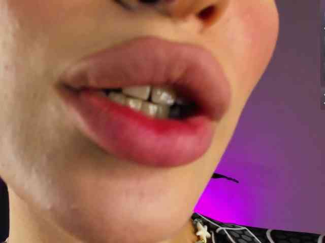 IceStrawberry webcam