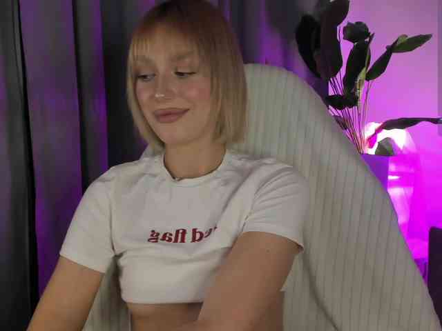IceStrawberry webcam