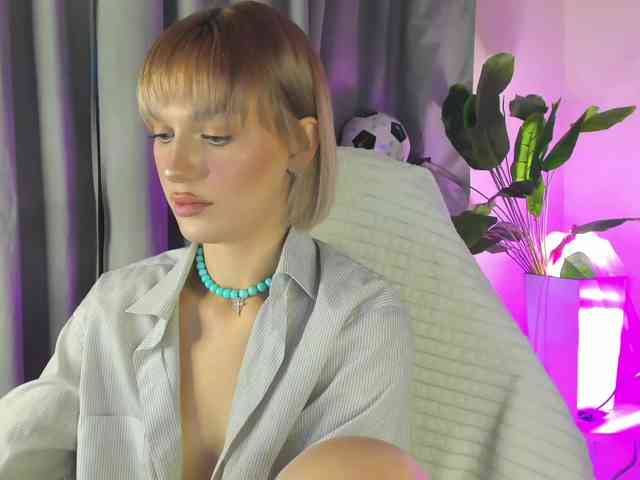 IceStrawberry webcam