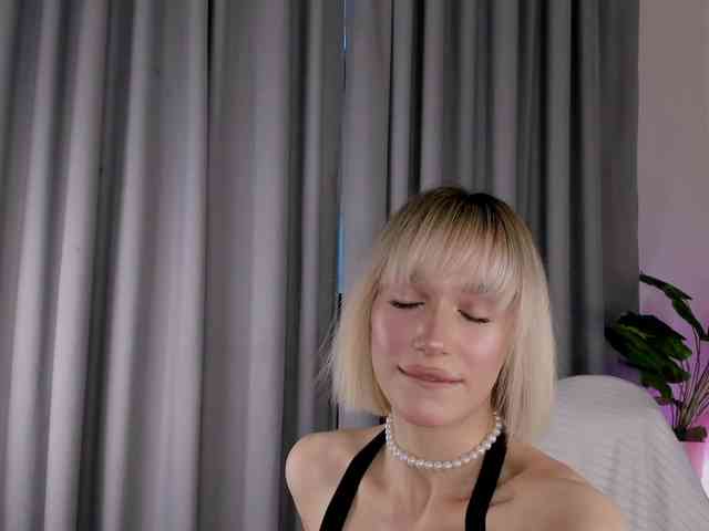 IceStrawberry webcam