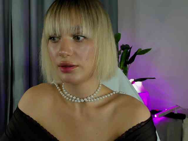 IceStrawberry webcam