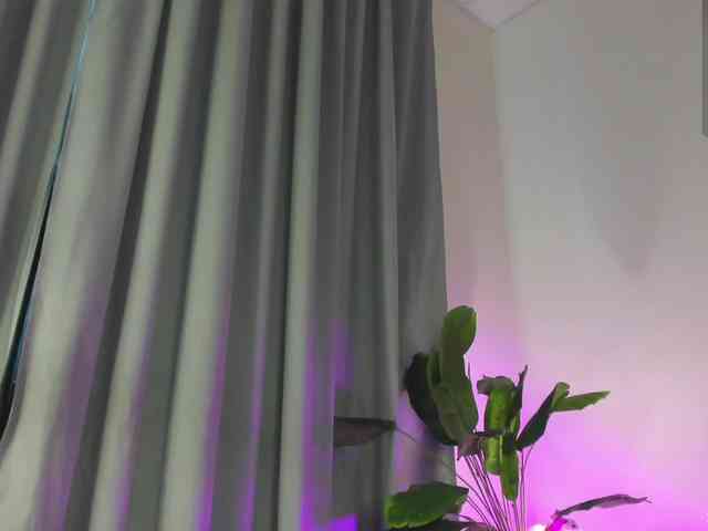 IceStrawberry webcam