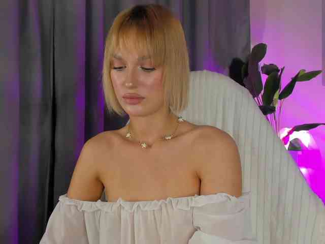 IceStrawberry webcam